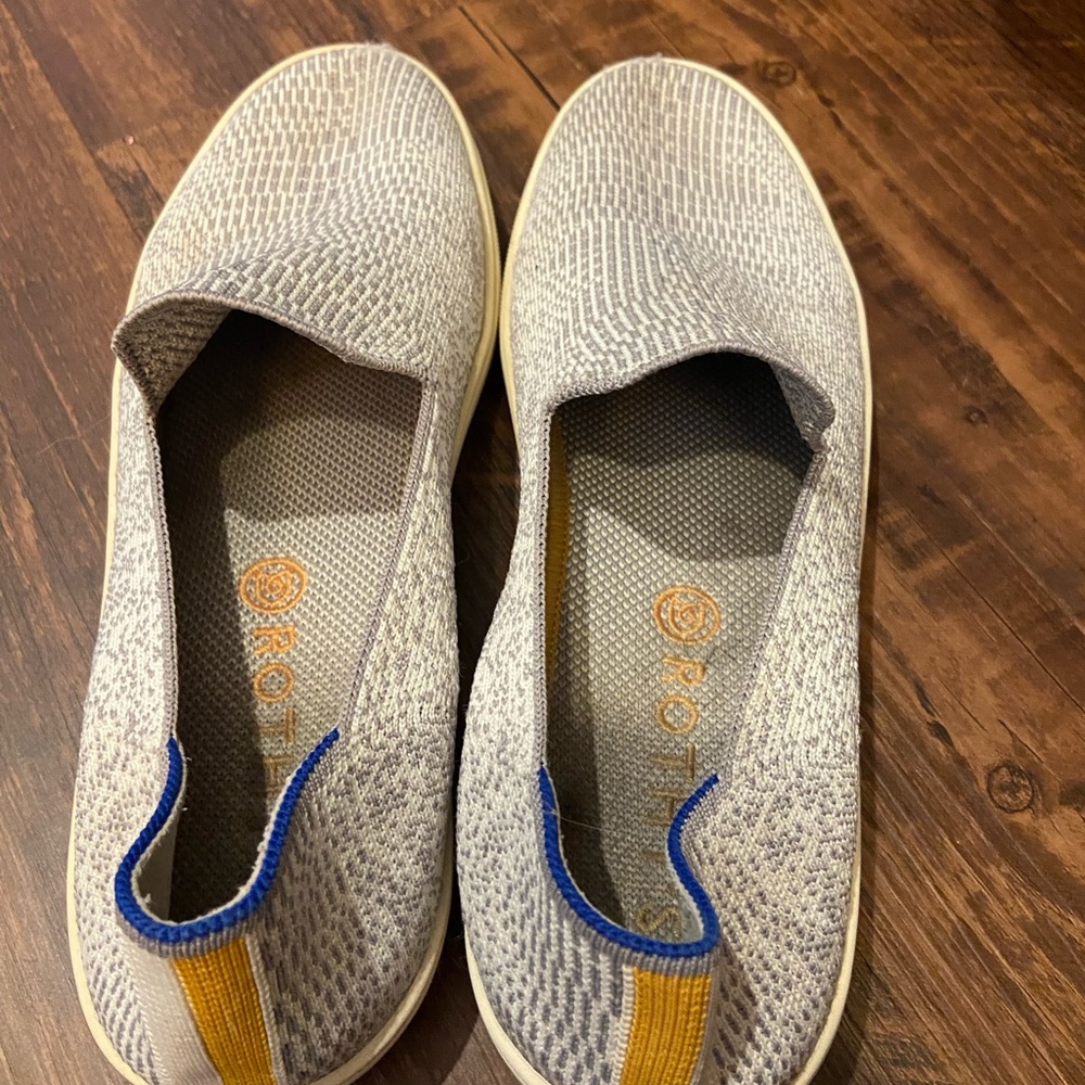 Rothys sneaker